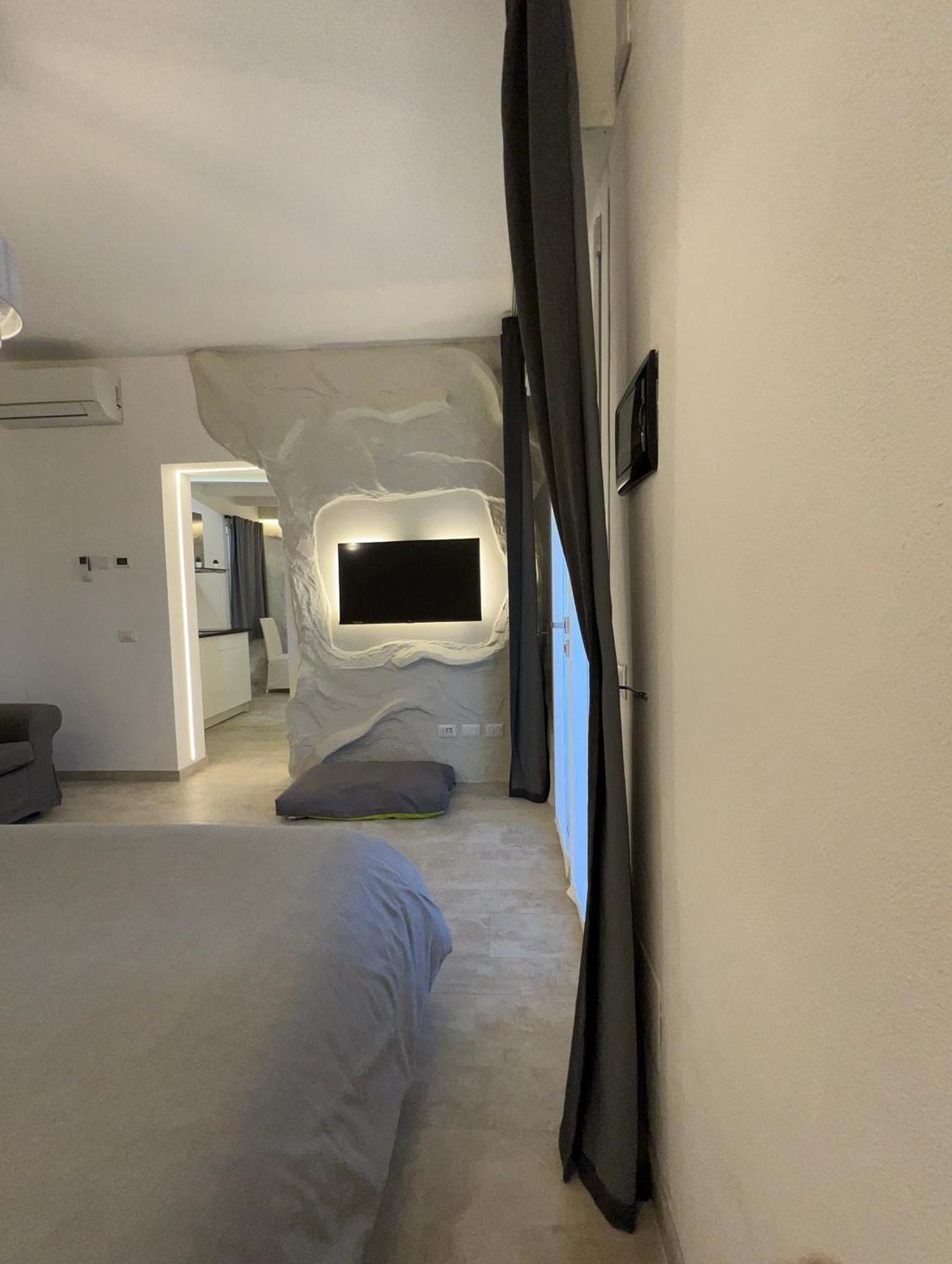 Sirmionerooms エクステリア 写真